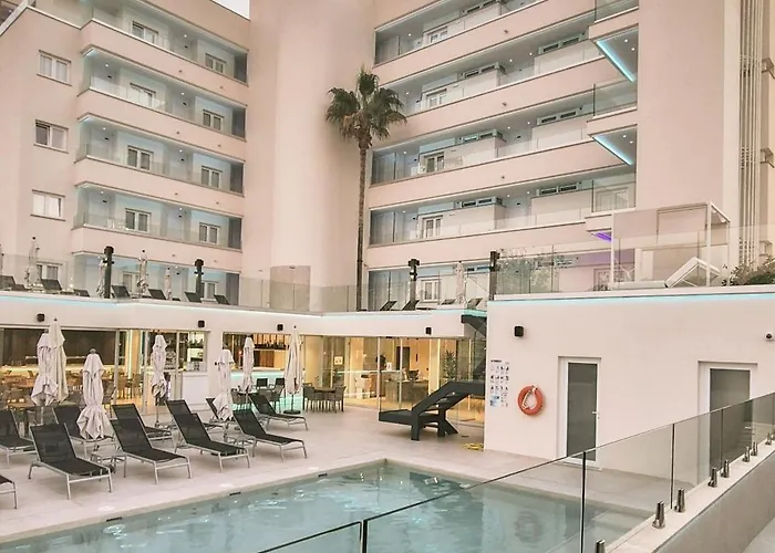 Lejlighedshotel Ponent 4*