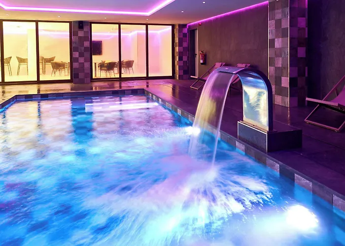 Hotel apartamentowy Ponent 4*