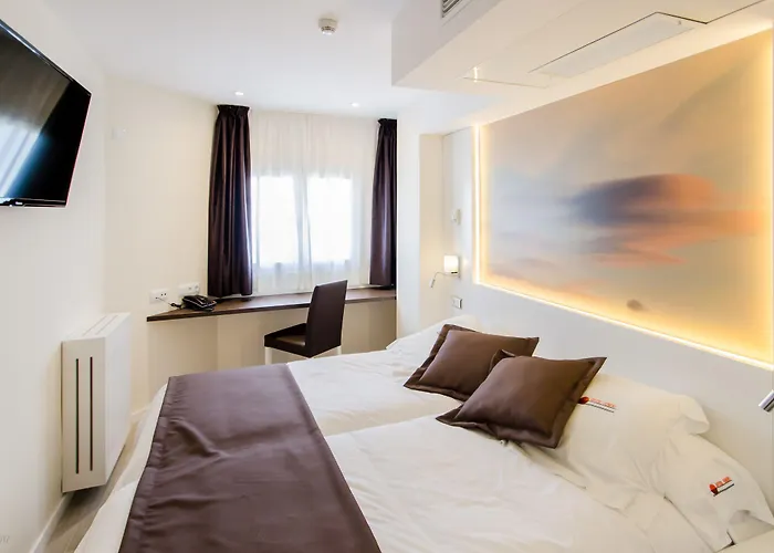 Hotel apartamentowy Ponent 4*