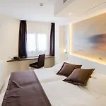 شقة فندقية Ponent 4*