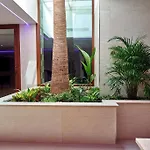 Ponent 4* باغيرا