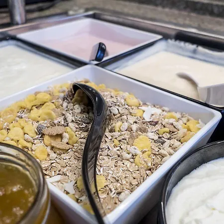 Apart-hotel Ponent 4*